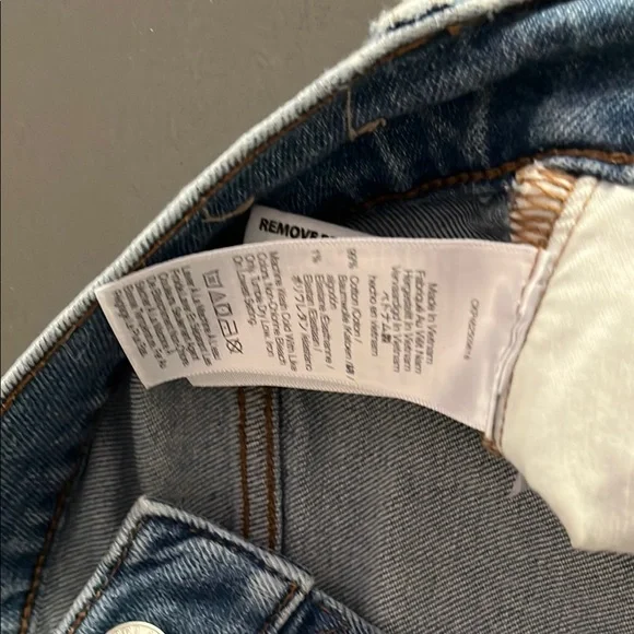 Madewell “The Perfect Vintage Straight Crop Jean” Size 28/ Light Blue Wash - Picture 8 of 12